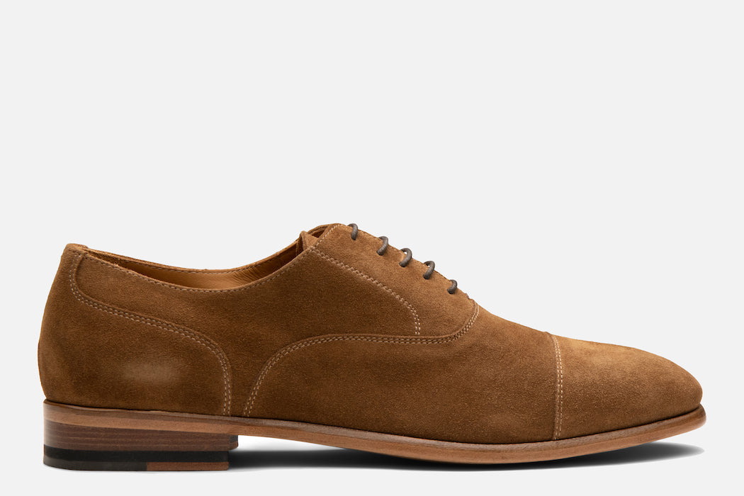 Gordon Rush Jeffrey Cap-Toe Oxford in Camel Suede Side View