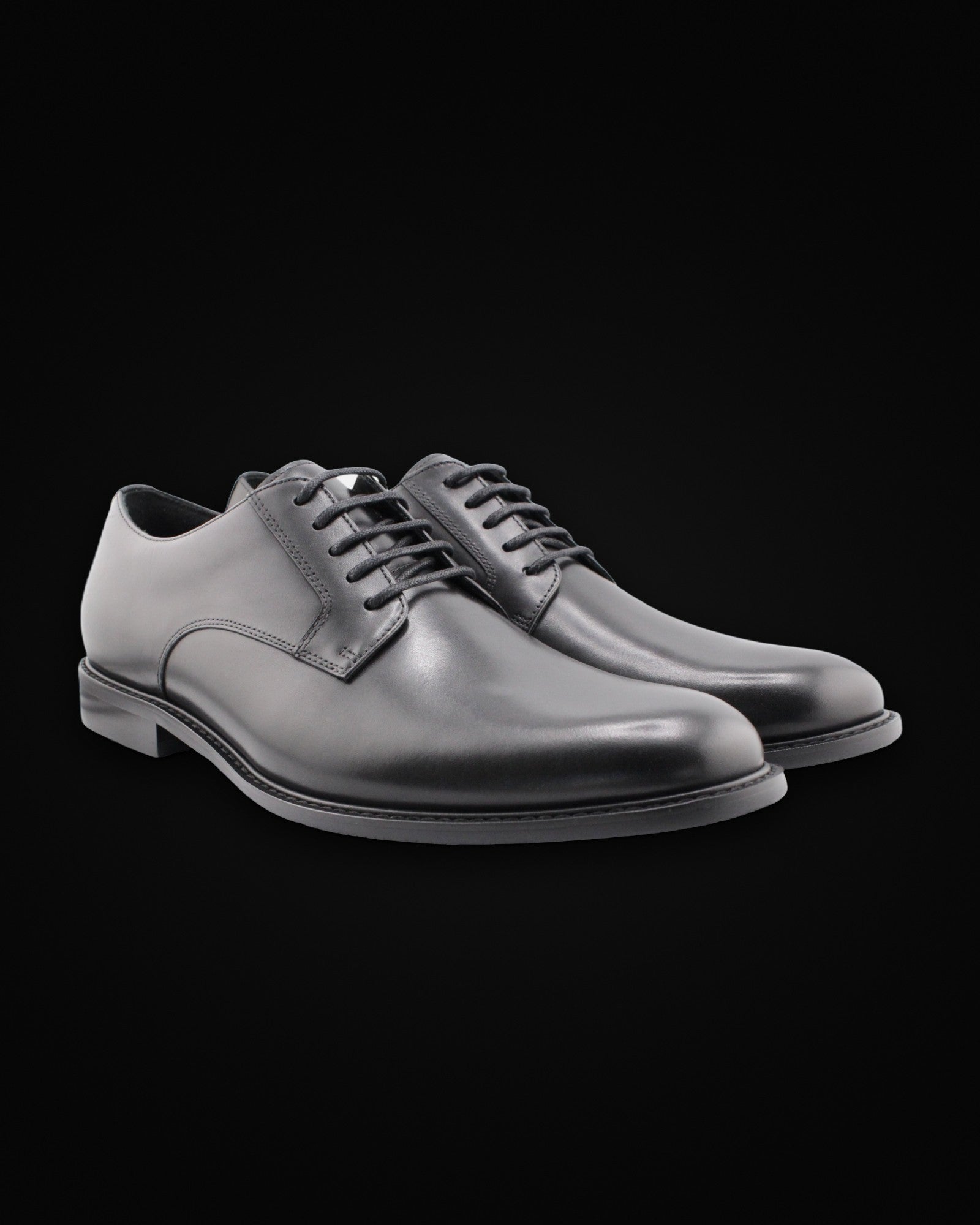 Brody, lace-up in black, view 2 of 4