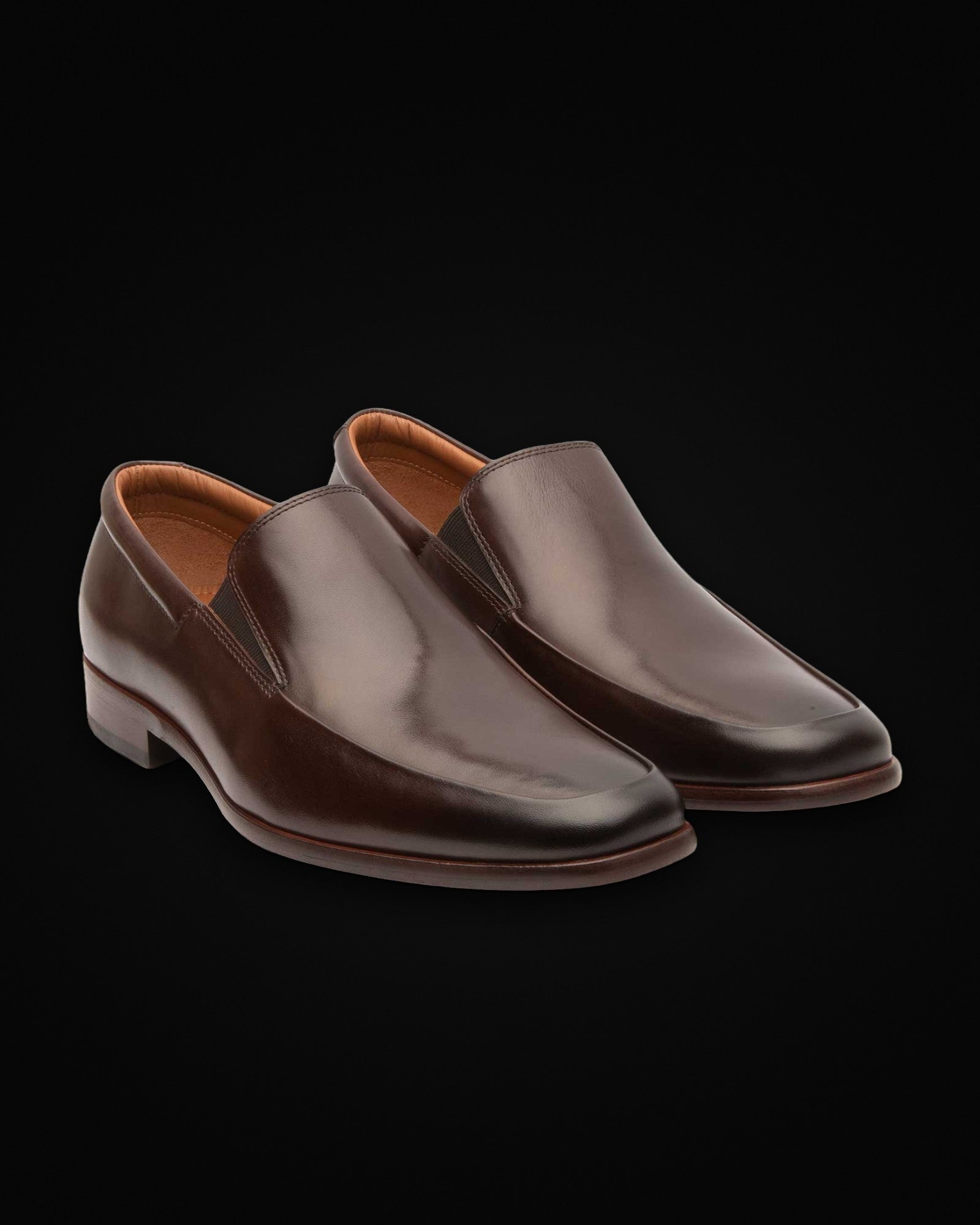 Albany, twin-gore slip-on in brown, view 2 of 5